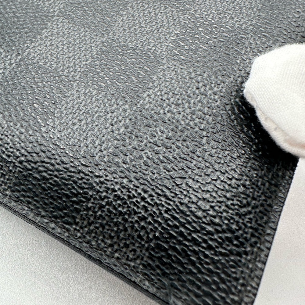 Louis Vuitton Damier Bi fold Wallet - Picture 5 of 8
